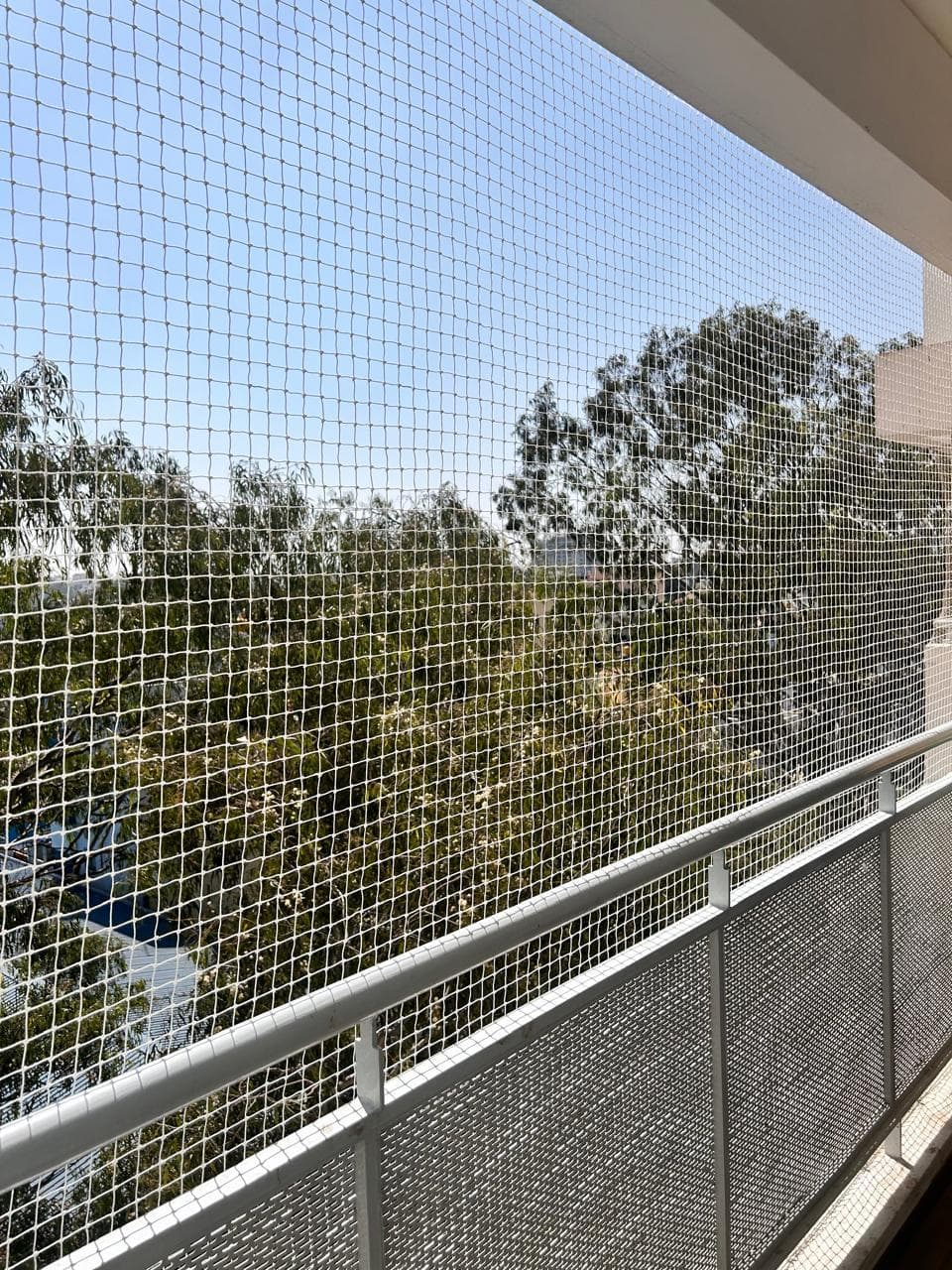 Safety nets installation photo 4 — b 17